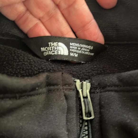 The North Face men’s Medium light jacket - Picture 2 of 5